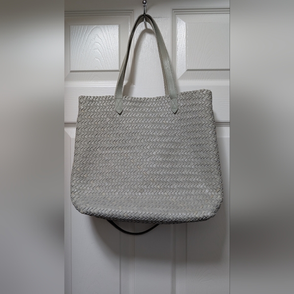 Madewell medium transport woven tote in sage Green Leather - Picture 2 of 7